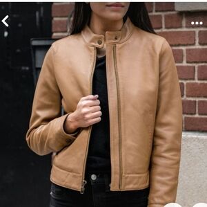 Vintage Jones New York 100% buttery soft leather bomber style, collarless jacket